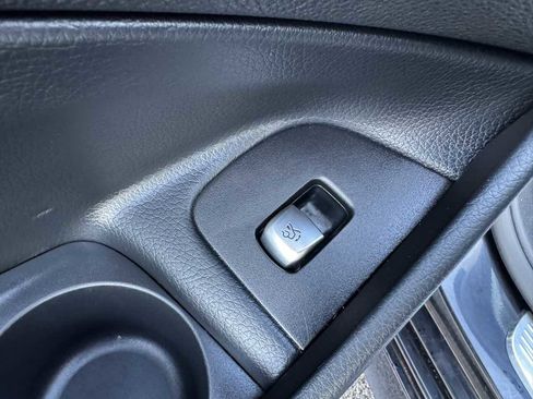 Used 2021 Mercedes-Benz E 350 4MATIC Sedan image 30