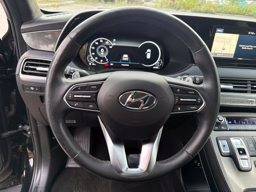 Used 2020 Hyundai Palisade Limited w/ Winter Weather Package AWD/4WD image 15