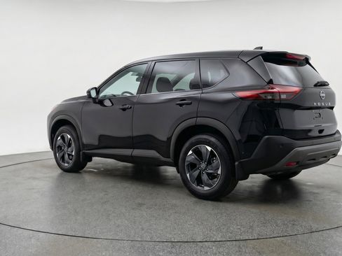 Used 2025 Nissan Rogue SV image 6