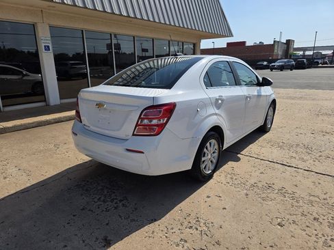 Used 2019 Chevrolet Sonic LT FWD image 8