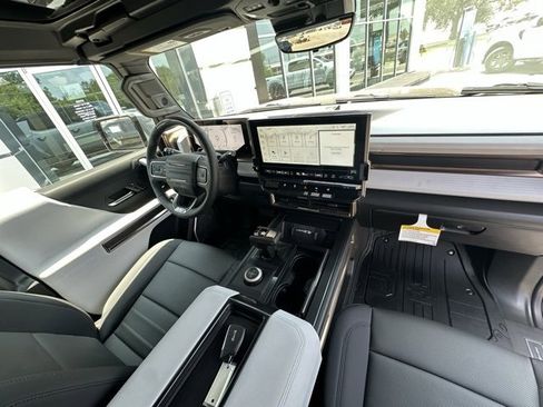 New 2025 GMC Hummer EV 2X image 34