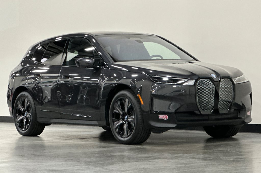 Certified 2024 BMW iX xDrive50 AWD/4WD image 2
