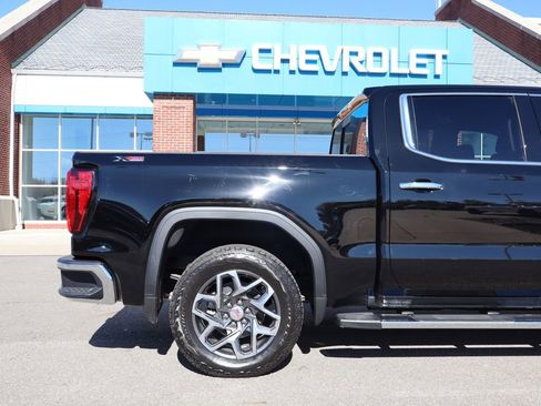 Used 2025 GMC Sierra 1500 SLT w/ SLT Premium Plus Package image 41