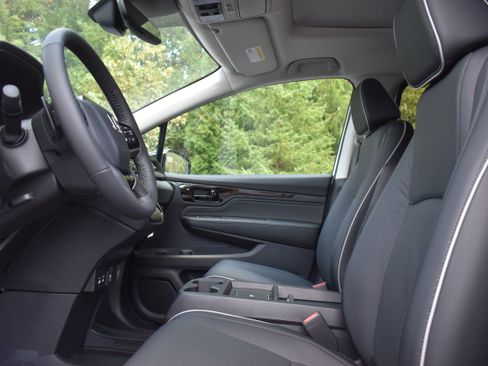 New 2026 Honda Odyssey Elite image 13