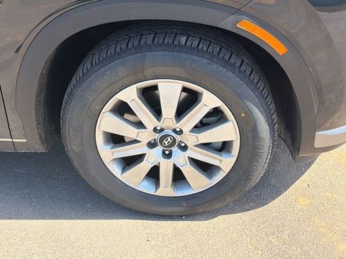 Used 2025 Hyundai Palisade SEL FWD image 12