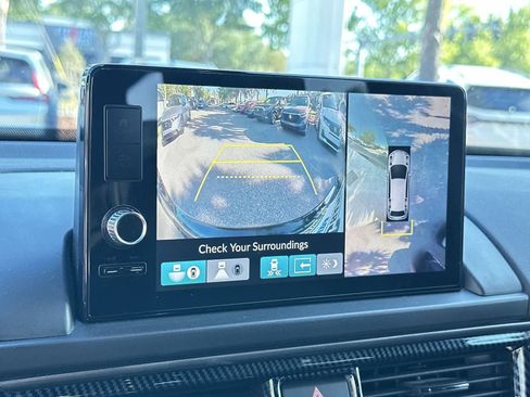 Used 2024 Honda Pilot TrailSport image 20