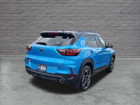 Used 2025 Chevrolet TrailBlazer RS w/ Convenience Package AWD/4WD image 11