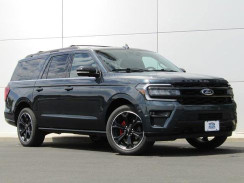 Certified 2022 Ford Expedition Max Limited AWD/4WD image 1