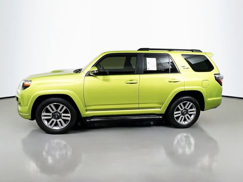 Used 2023 Toyota 4Runner TRD Sport image 9