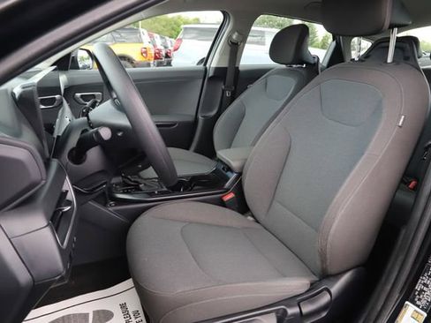 Used 2025 Kia K4 FWD image 13