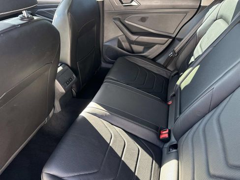 Certified 2022 Volkswagen Jetta SEL image 12