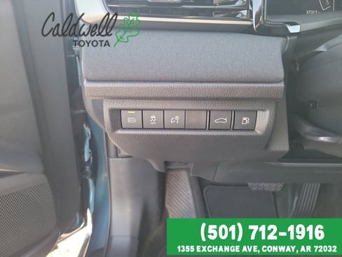 Used 2025 Toyota Camry LE image 16