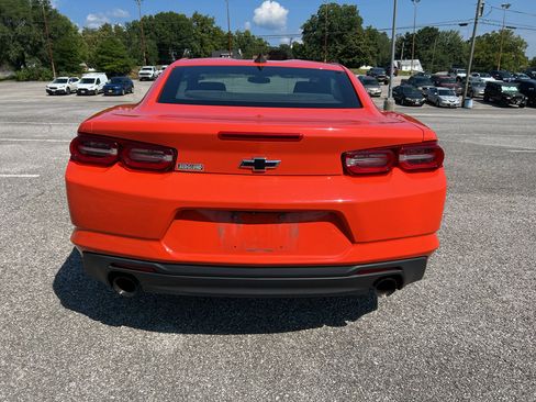 Used 2020 Chevrolet Camaro LT RWD image 6