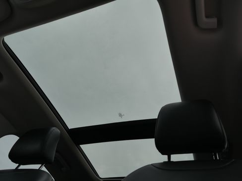 Certified 2024 Ford Edge SEL w/ Convenience Package image 15