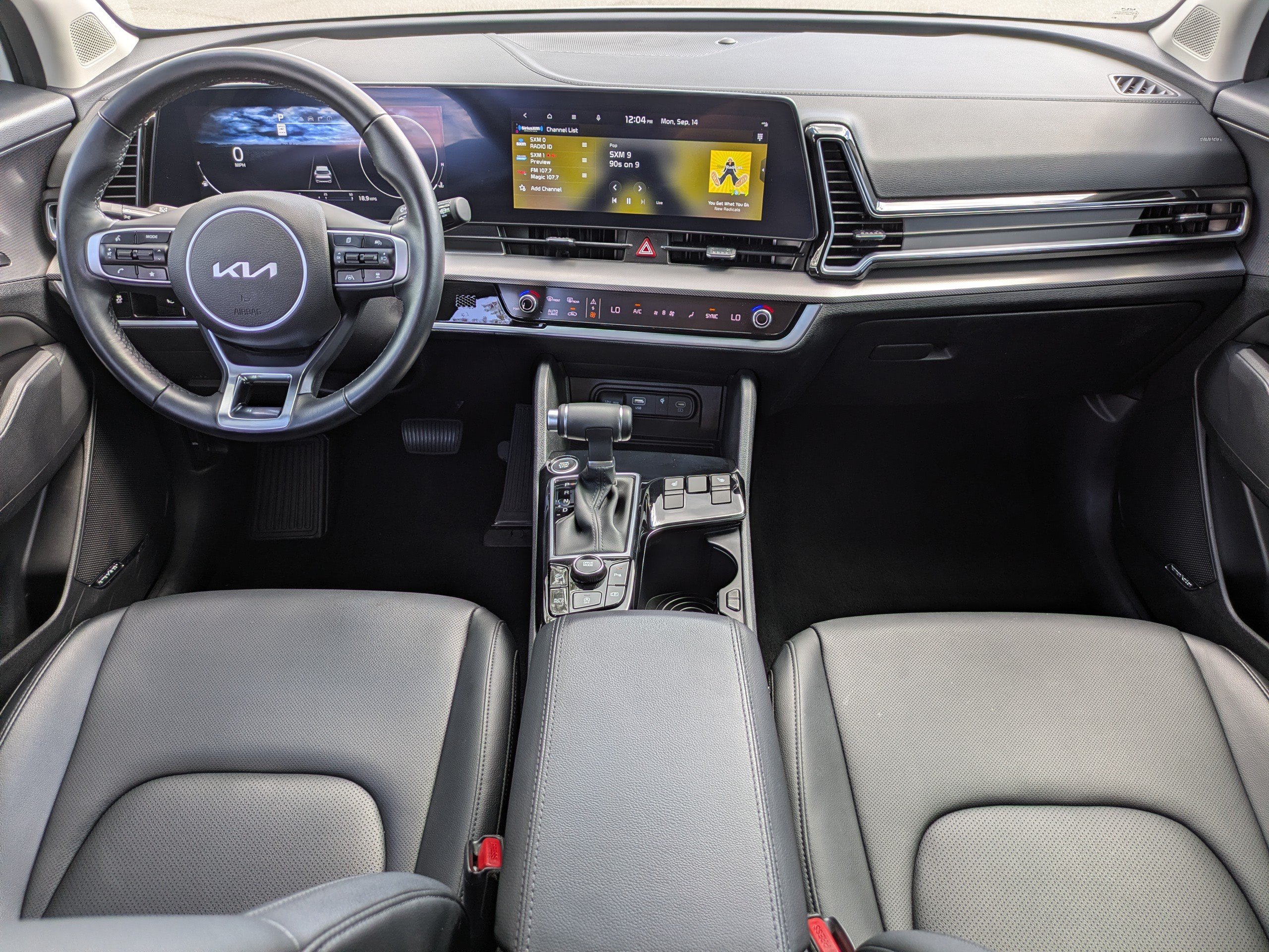 Used 2025 Kia Sportage SX FWD image 16