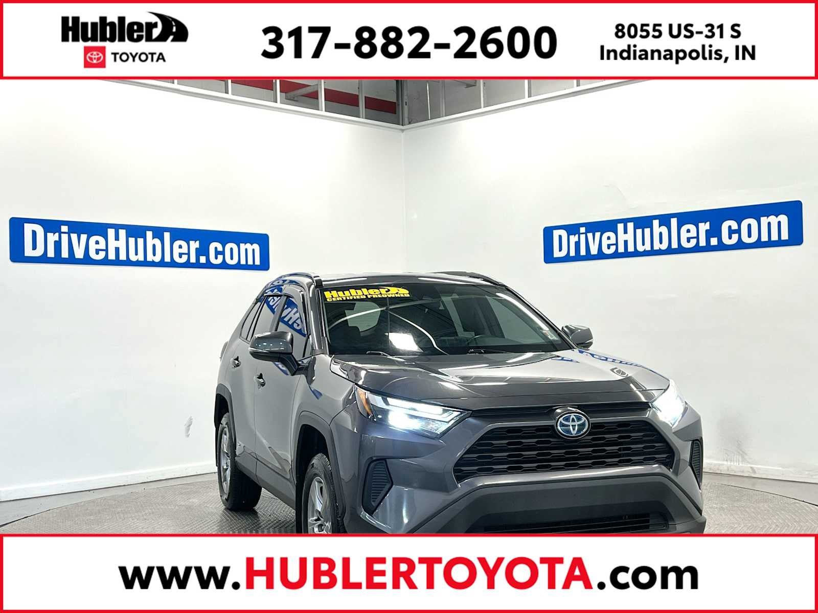 Used 2024 Toyota RAV4 XLE AWD/4WD image 1
