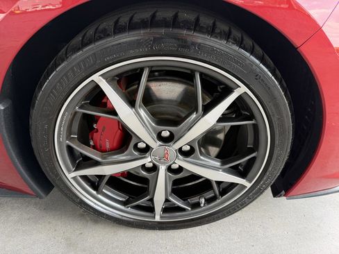 Used 2022 Chevrolet Corvette Stingray Premium Conv w/ Z51 Performance Package RWD image 49