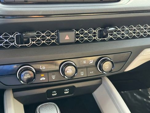 Used 2023 Honda Accord LX image 15