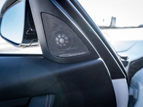 Used 2018 BMW M3 image 16