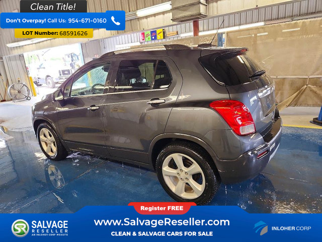 Used 2016 Chevrolet Trax LTZ FWD image 3