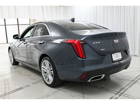 Used 2025 Cadillac CT4 Premium Luxury image 5