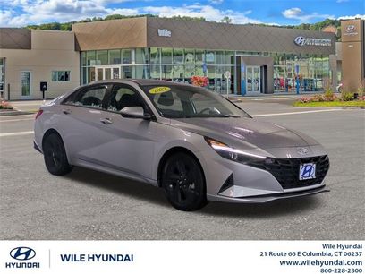 Certified 2022 Hyundai Elantra SEL