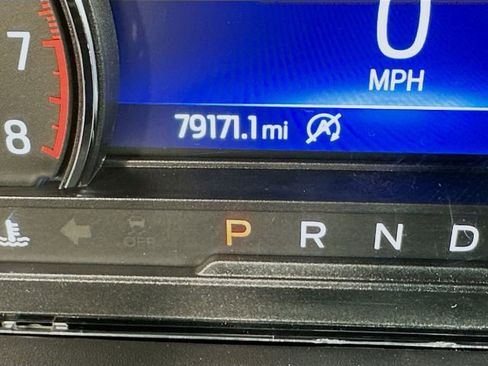 Certified 2021 Ford Explorer XLT w/ Equipment Group 202A image 29