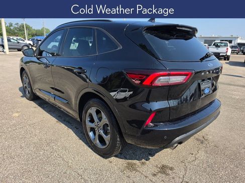 Used 2023 Ford Escape ST-Line w/ Tech Pack #1 FWD image 2