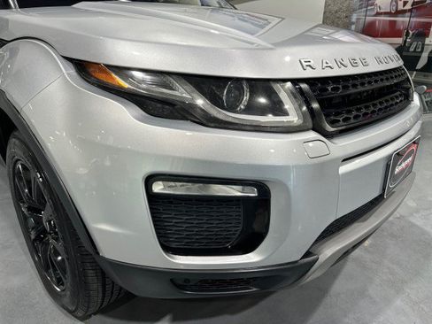 Used 2019 Land Rover Range Rover Evoque AWD/4WD image 20