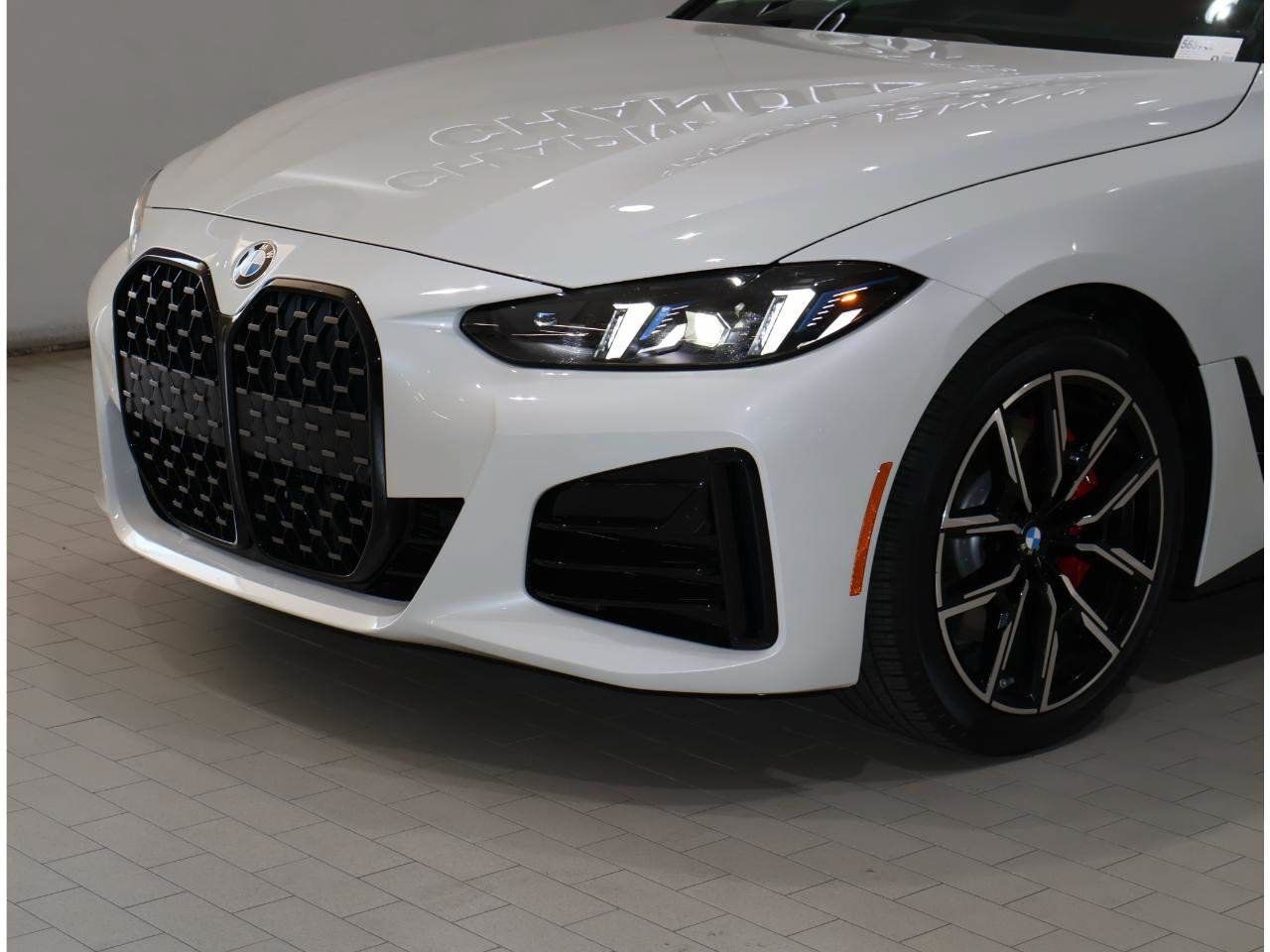 New 2026 BMW 430i w/ M Sport Package RWD image 2
