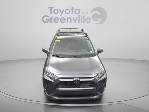 Used 2019 Toyota RAV4 LE image 21