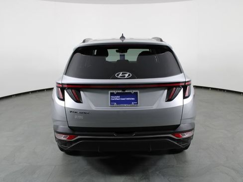 Certified 2022 Hyundai Tucson SEL FWD image 11