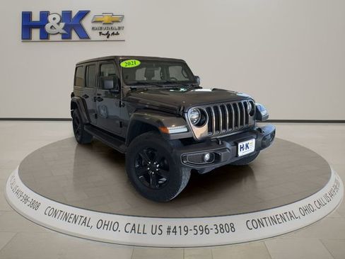 Used 2021 Jeep Wrangler Unlimited Sahara AWD/4WD image 1