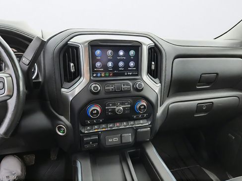 Used 2020 Chevrolet Silverado 1500 LTZ w/ LTZ Premium Package AWD/4WD image 21