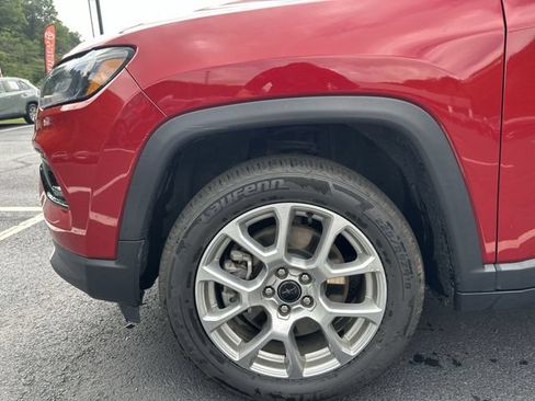 Used 2025 Jeep Compass Limited AWD/4WD image 20