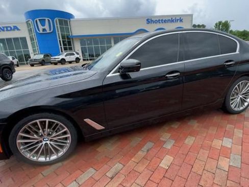 Used 2017 BMW 540i xDrive AWD/4WD image 6