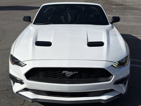 Used 2022 Ford Mustang Premium image 9