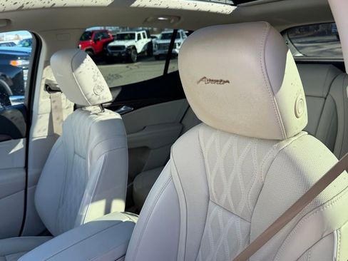 Certified 2023 Buick Envision Avenir AWD/4WD image 16