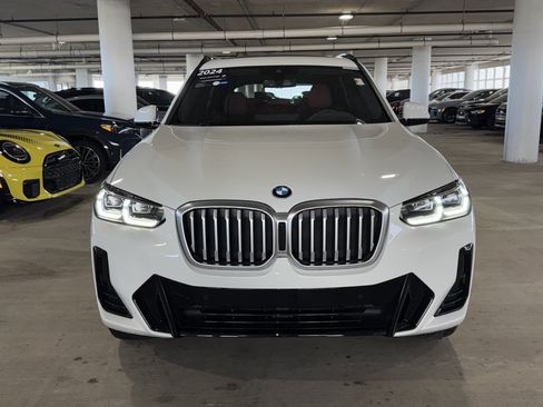 Certified 2024 BMW X3 xDrive30i w/ Premium Package image 3
