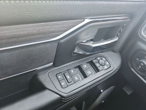 New 2026 RAM 3500 Laramie AWD/4WD image 12