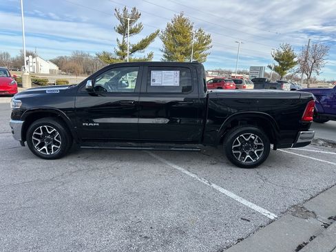 Used 2025 RAM 1500 Laramie image 17