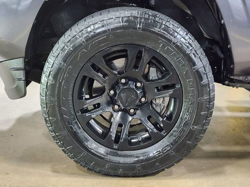 Used 2021 Toyota Tacoma SR w/ SR Convenience Package RWD image 28