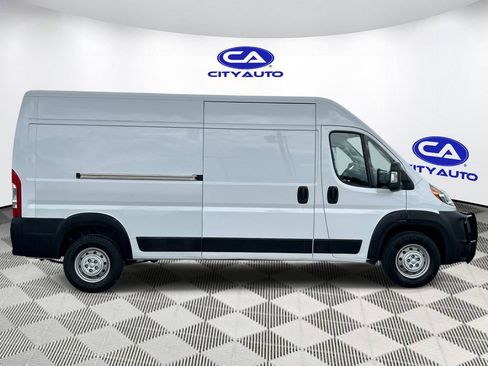 Used 2020 RAM ProMaster 2500 FWD image 2