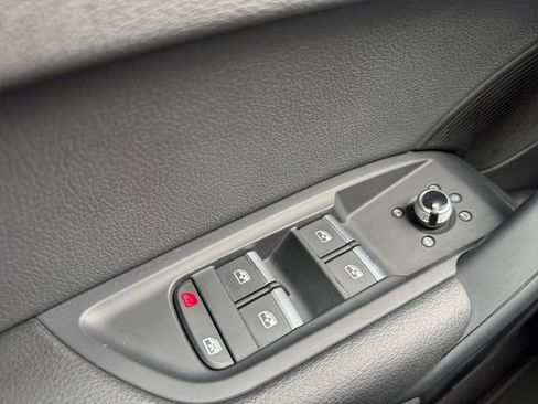 Used 2018 Audi Q5 2.0T Premium Plus w/ Premium Plus Package image 5