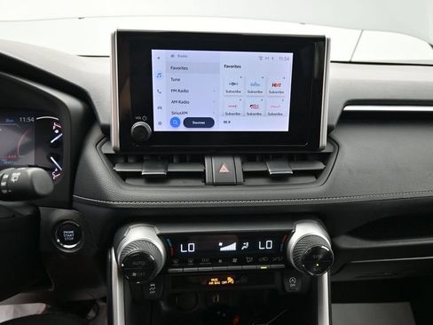 Used 2024 Toyota RAV4 XLE AWD/4WD image 19