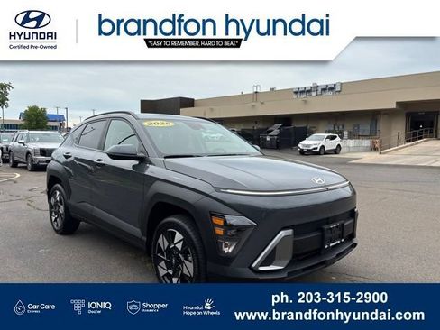 Used 2025 Hyundai Kona SEL AWD/4WD image 1