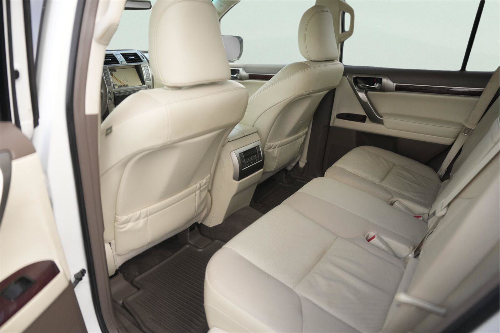 Used 2019 Lexus GX 460 Premium w/ Premium Package AWD/4WD image 12