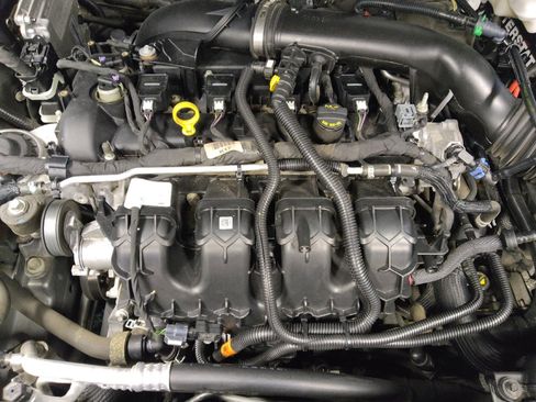 Used 2020 Ford Fusion SE AWD/4WD image 30