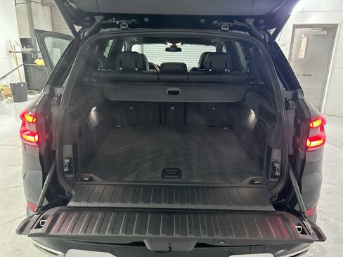 Used 2023 BMW X5 xDrive40i w/ Premium Package image 21