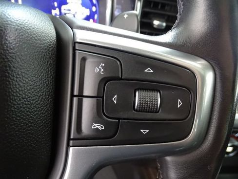 Used 2022 Chevrolet Silverado 1500 LT Trail Boss w/ LT Trail Boss Premium Package AWD/4WD image 8
